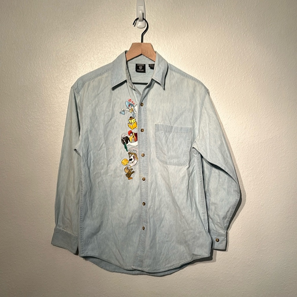 Vintage, Warner Bros studio denim shirt men’s Size S. 1button slightly damaged.
